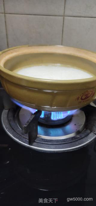 腊肠窝蛋煲仔饭的做法步骤：6