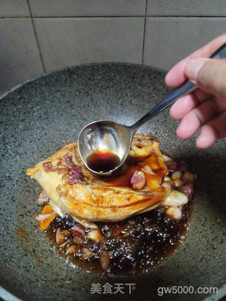 酱油鸡的做法步骤：8