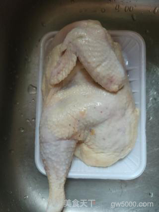 姜蓉鸡的做法步骤：1