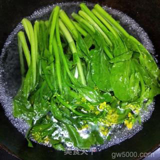 蚝油菜心的做法步骤：3