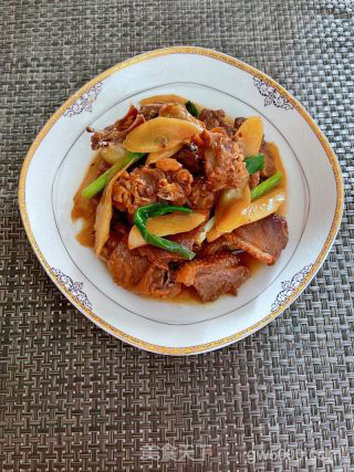 仔姜焖鸭的做法步骤：11