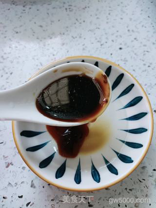 腊味煲仔饭（家庭版）的做法步骤：4