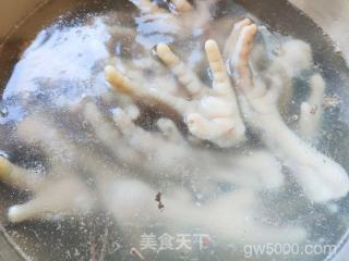 虎皮凤爪的做法步骤：2