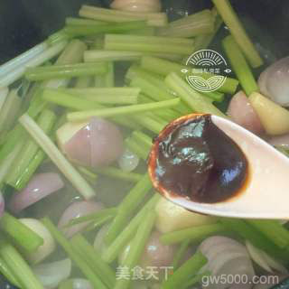 广东鸡煲的做法步骤：11