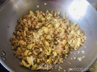 广东菜脯炒鸡蛋的做法步骤：9