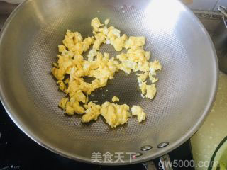 广东菜脯炒鸡蛋的做法步骤：3