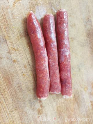 广式腊味煲仔饭的做法步骤：2