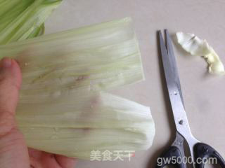 玉米粑粑的做法步骤：1