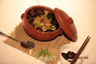 云南汽锅鸡的做法步骤：7