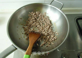 蘑菇肉酱拌米线的做法步骤：4