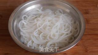 过桥米线的做法步骤：3