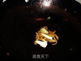 炒米线的做法步骤：5