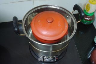 云南汽锅鸡的做法步骤：5