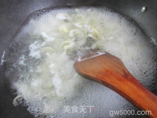 春笋炒年糕的做法步骤：5