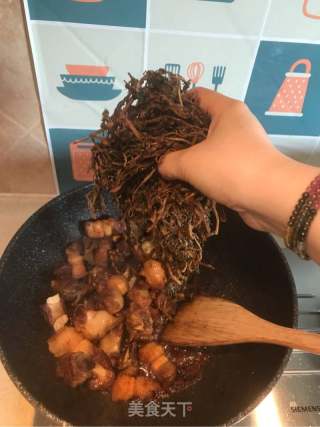 梅干菜炖排骨的做法步骤：13