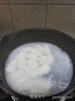 鸡蛋青菜炒年糕的做法步骤：3