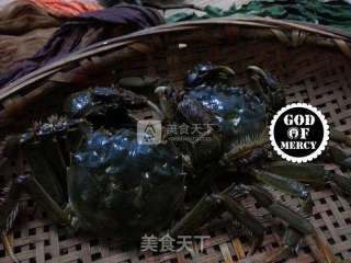 金秋美味清蒸螃蟹的做法步骤：1