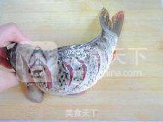 糖醋鲤鱼的做法的做法步骤：4