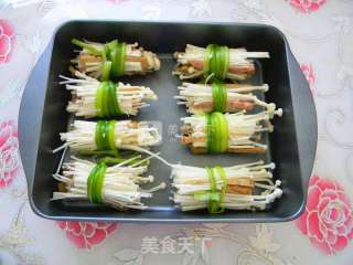 豆干金针菇菜卷的做法步骤：5