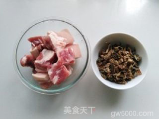 梅干菜烧肉的做法步骤：1
