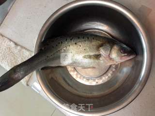 团圆开屏鱼的做法步骤：1