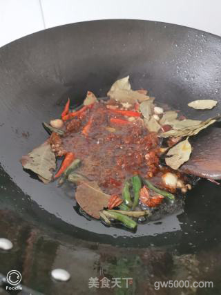 牛腩烧土豆和胡萝卜的做法步骤：8