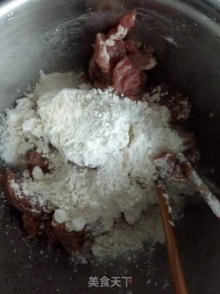 糖醋里脊的做法步骤：3