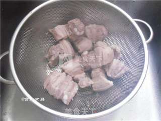 东坡肉的做法步骤：4