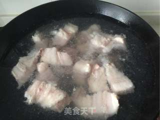 江南红烧肉的做法步骤：3