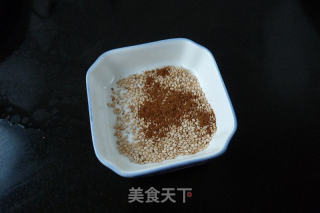 荷叶蒸五香肉的做法步骤：7