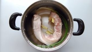 梅干菜烧肉的做法步骤：4