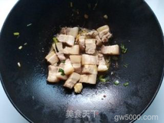 梅干菜烧肉的做法步骤：6