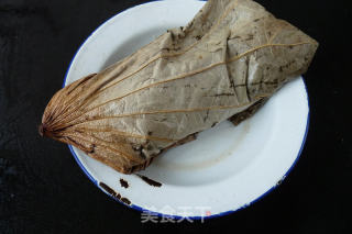 荷叶蒸五香肉的做法步骤：4