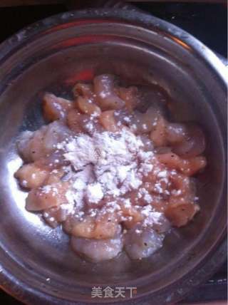 西葫芦炒虾仁鸡片的做法步骤：4