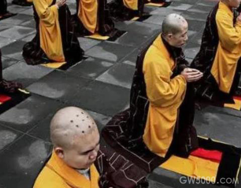 和尚头上为什么要有戒疤？